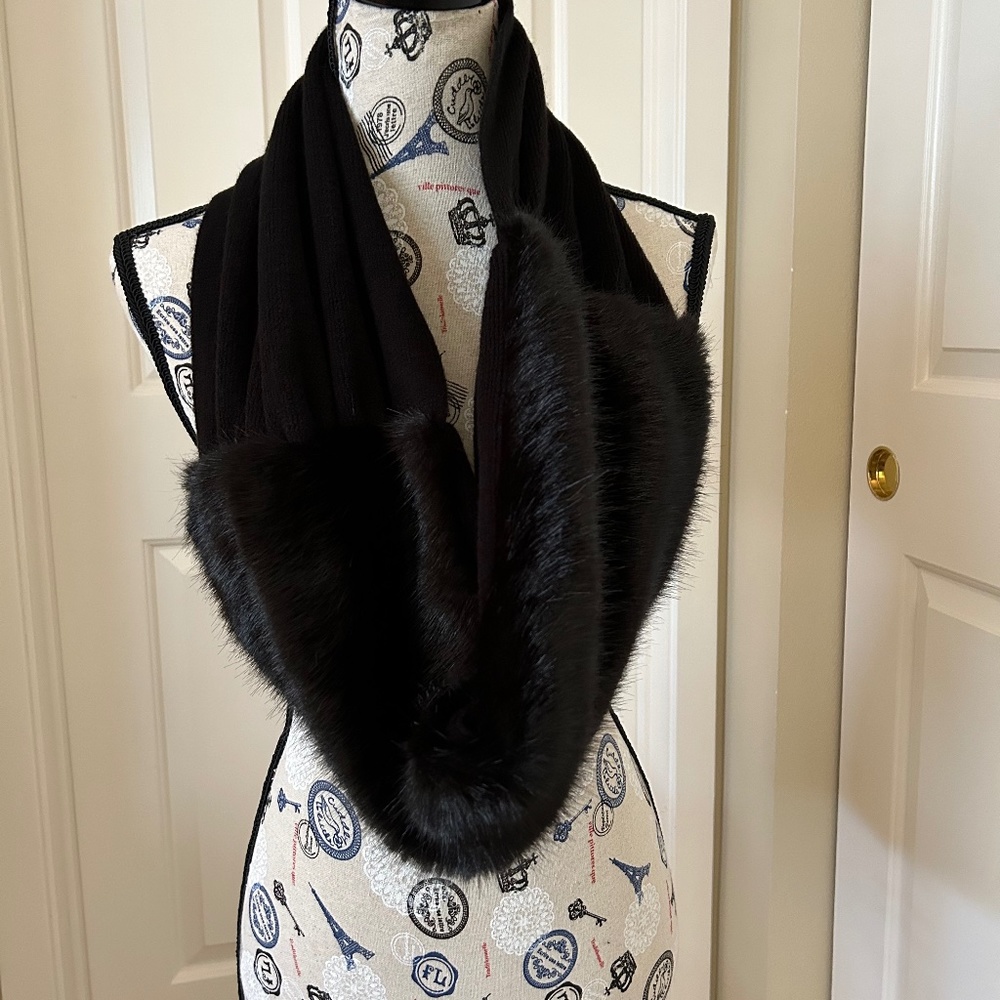 Faux fur infinity scarf